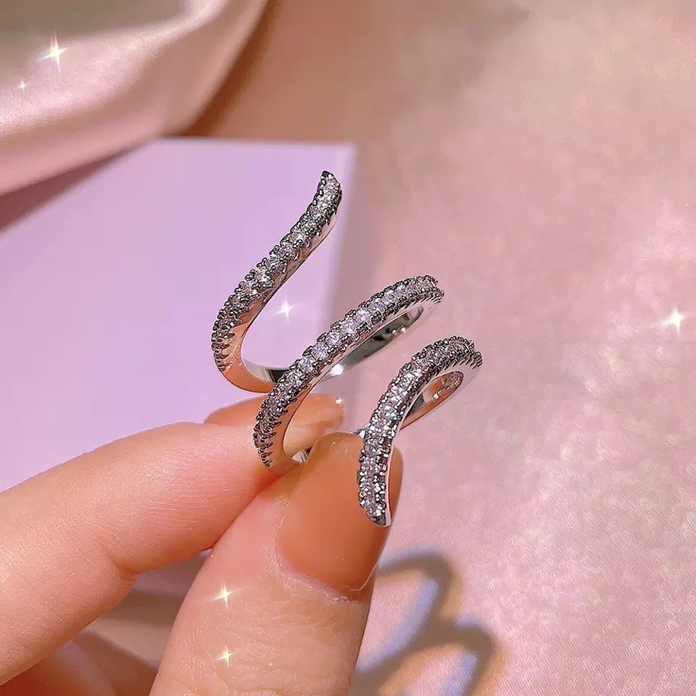 Luxury Solid 925 Sterling Silver Wing Ring - Picture 3 of 4